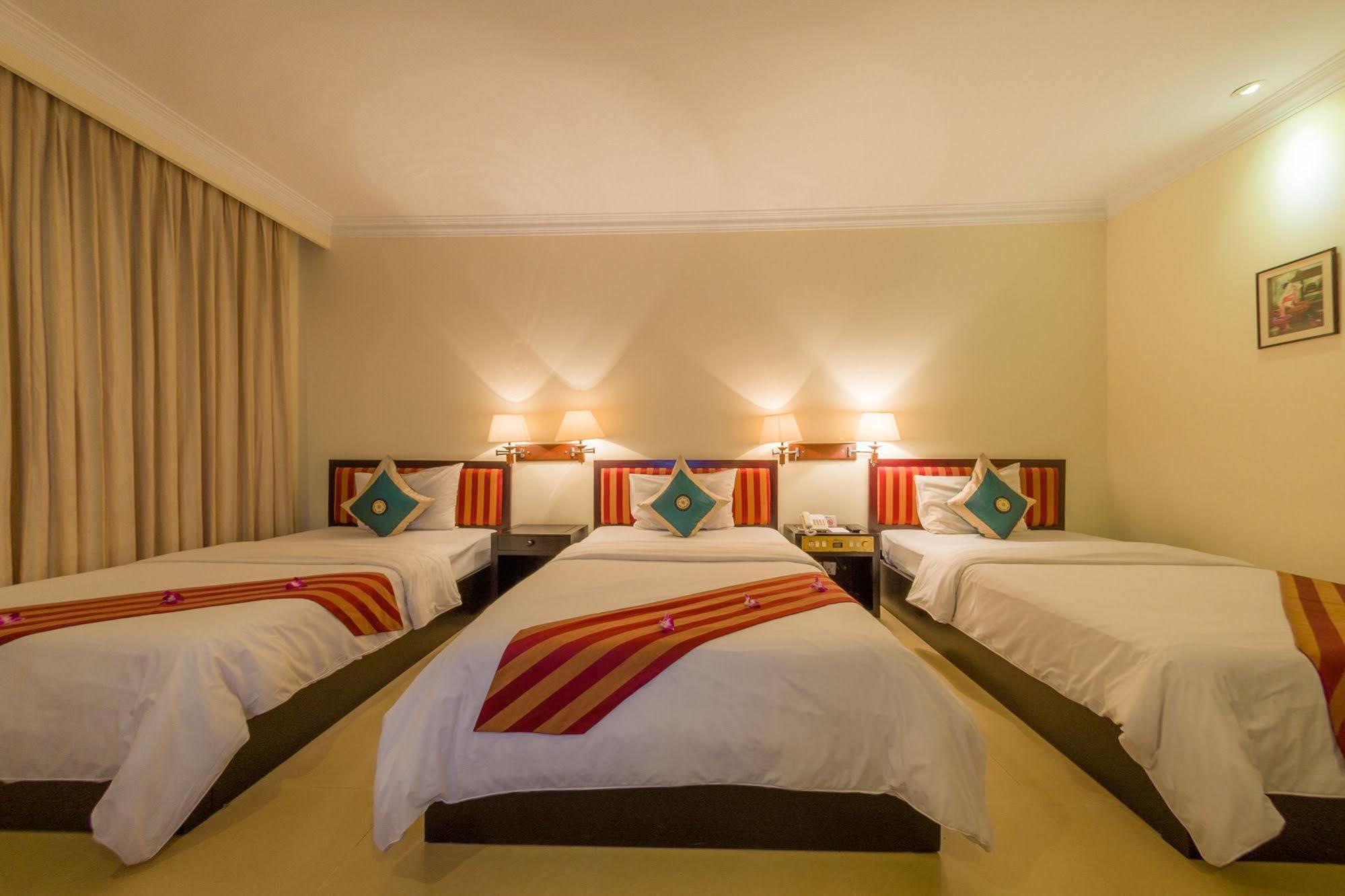 סיאם ריפ Angkor Riviera Hotel מראה חיצוני תמונה