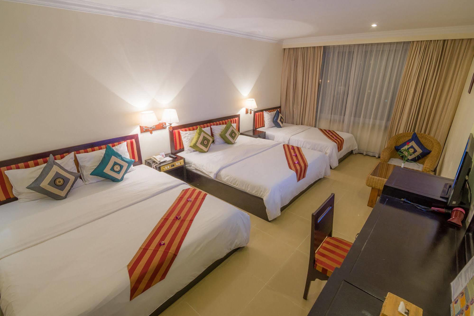 סיאם ריפ Angkor Riviera Hotel מראה חיצוני תמונה