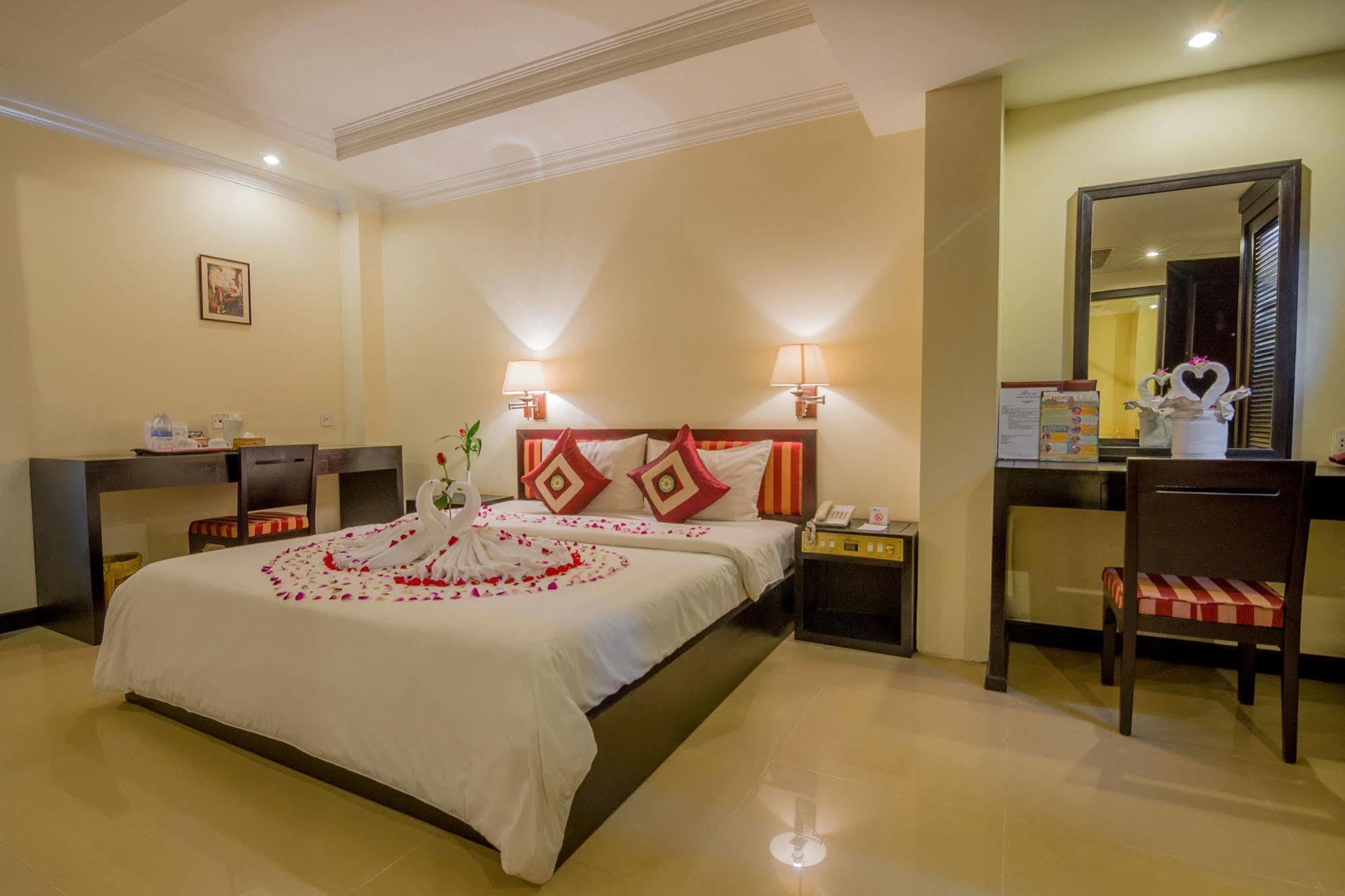 סיאם ריפ Angkor Riviera Hotel מראה חיצוני תמונה