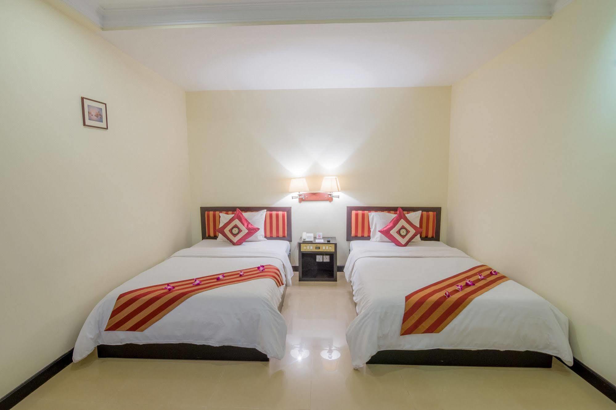 סיאם ריפ Angkor Riviera Hotel מראה חיצוני תמונה