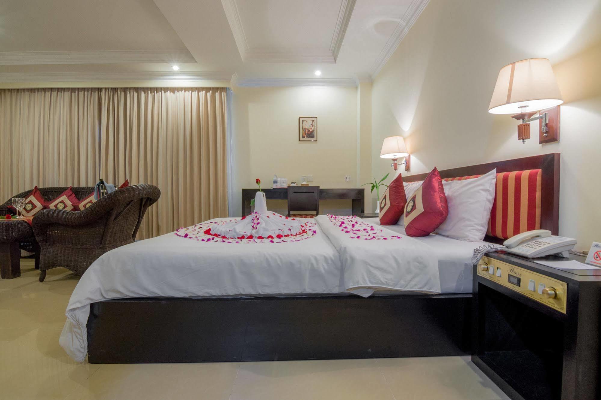 סיאם ריפ Angkor Riviera Hotel מראה חיצוני תמונה